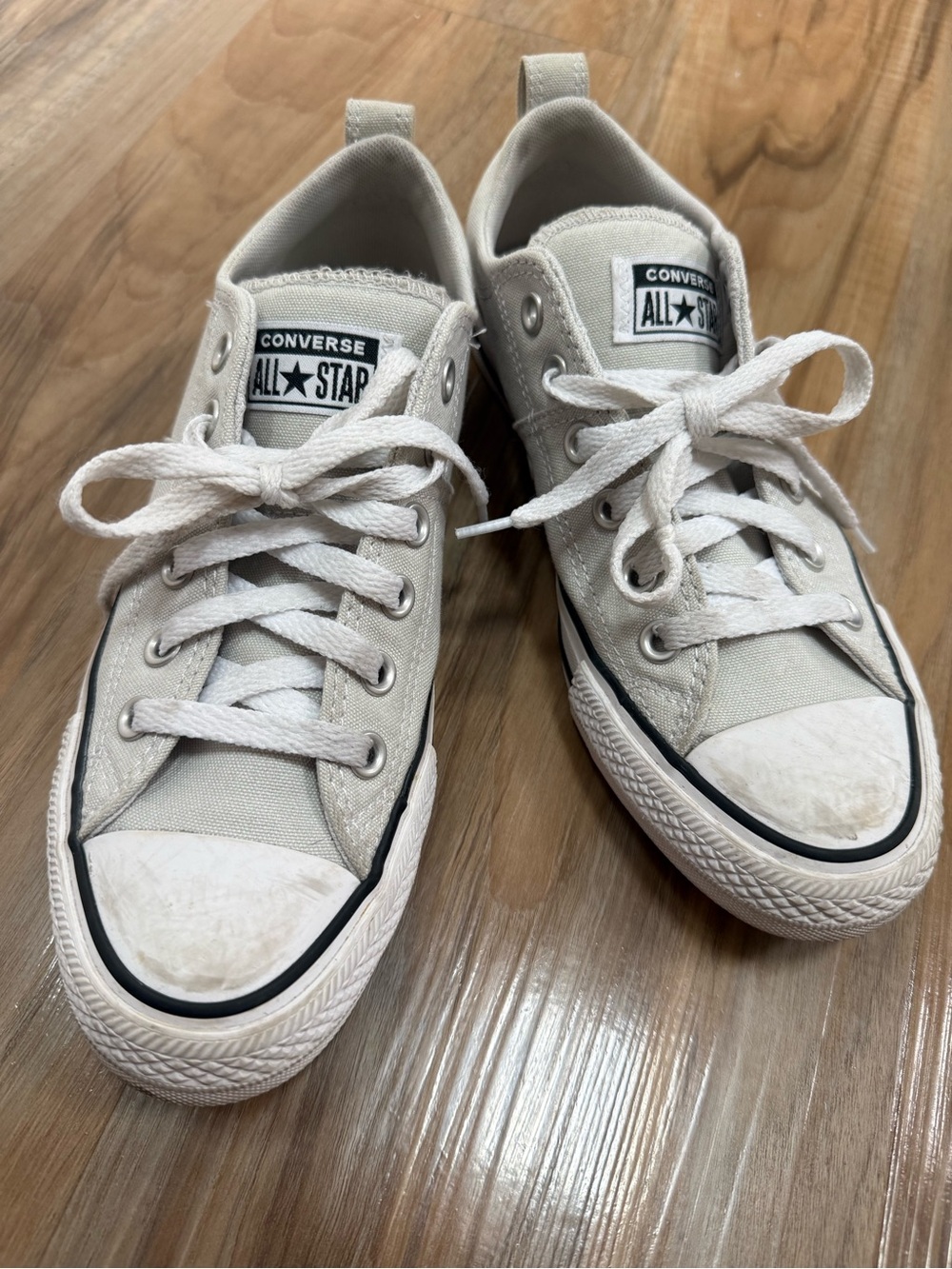 Converse womensAll Star Low Top Sneakers in Off-White